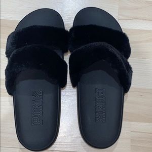 VS PINK- Soft slides in black